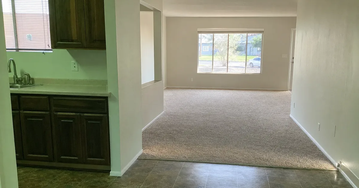 Burbank, CA: a residential carpeted room